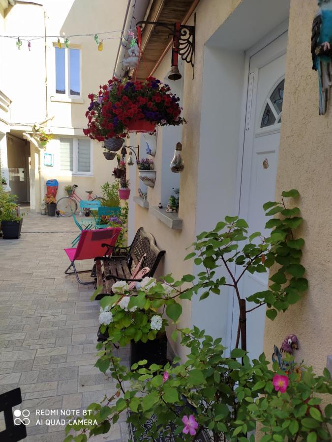 Hotel Les Coquelicots Montrouge Zewnętrze zdjęcie